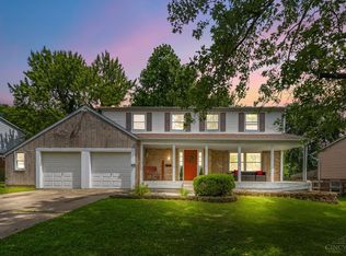 800 Cedarhill Dr, Cincinnati, OH 45240