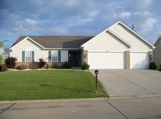 1171 Sunset Green Dr, O'Fallon, MO 63366