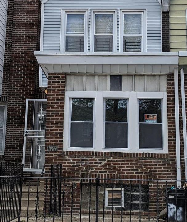 1st image of 886 E Sanger St