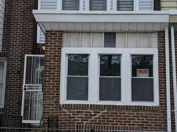 886 E Sanger St, Philadelphia, PA 19124