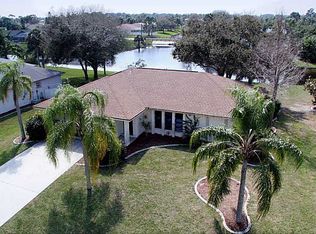 242 Mark Twain Ln, Rotonda West, FL 33947