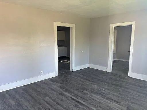 3 bed, 1.5 bath, 1346 sqft, $1,500 — Photo 3