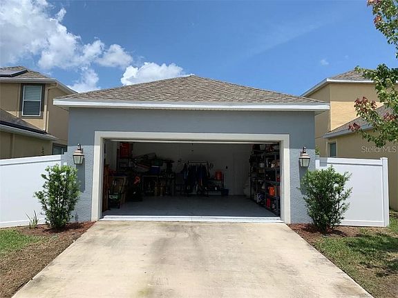 3rd image of 6812 Habitat Dr