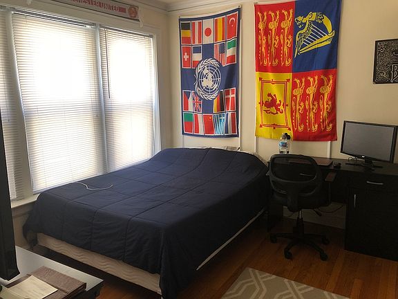 5th image of 2833 N Cambridge Ave #1BX