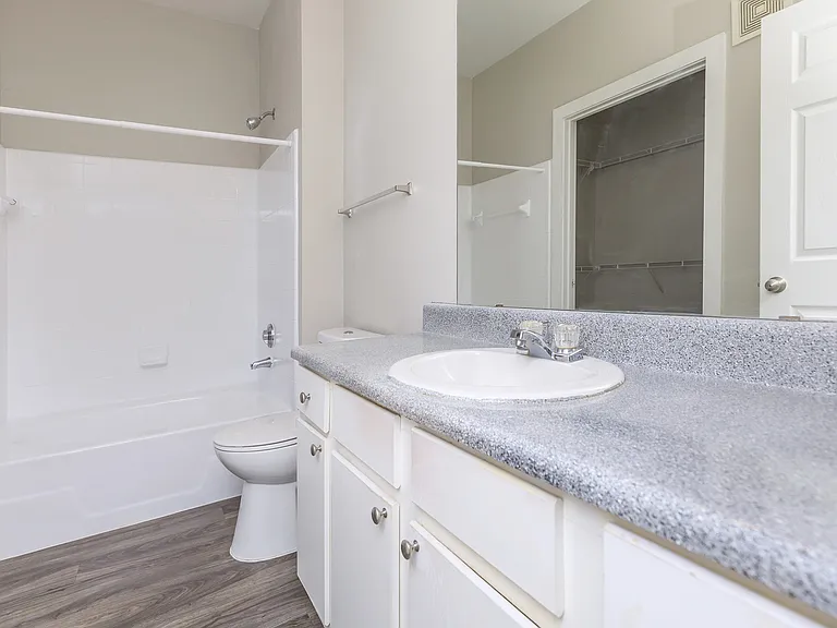 Modern Bathroom