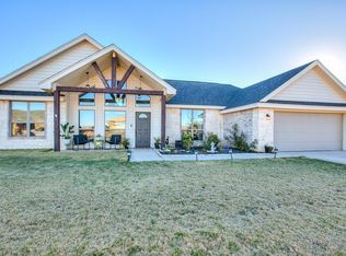 8435 Lynx Ln, San Angelo, TX 76901