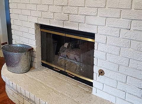 5th image of 217 Louisa St