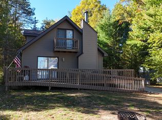 1733 N Lakeview Dr, Mears, MI 49436