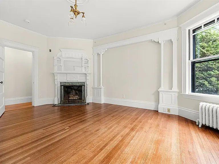 18 Loring Ave #1 — Photo 6