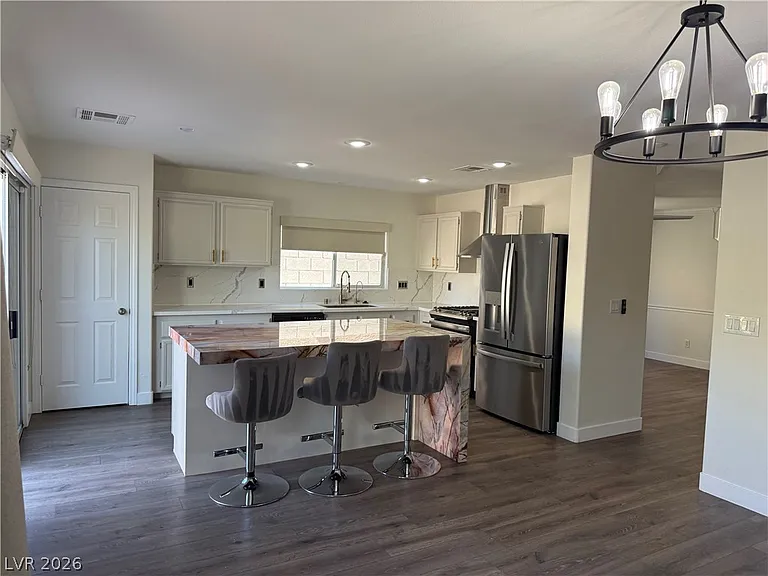 1141 Cathedral Ridge St — Photo 25
