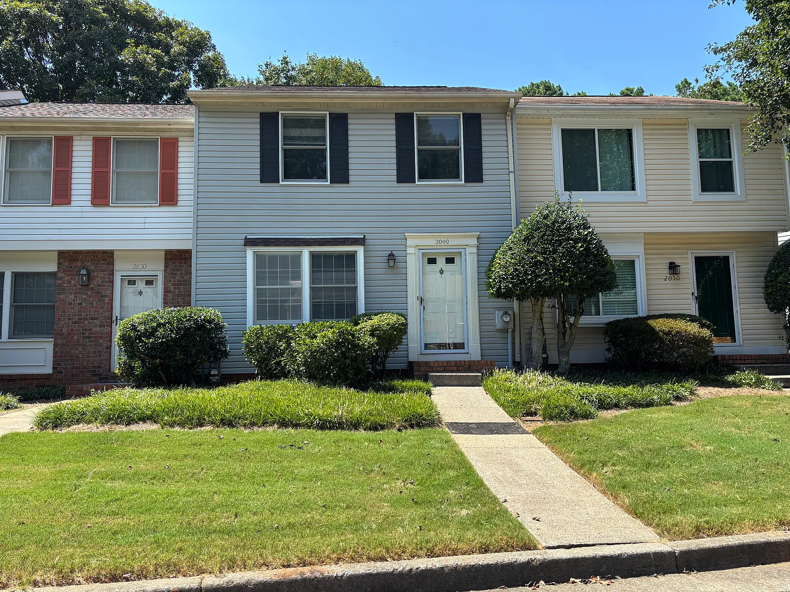 2 bed, 2.5 bath, 1280 sqft, $1,450 — Photo 1