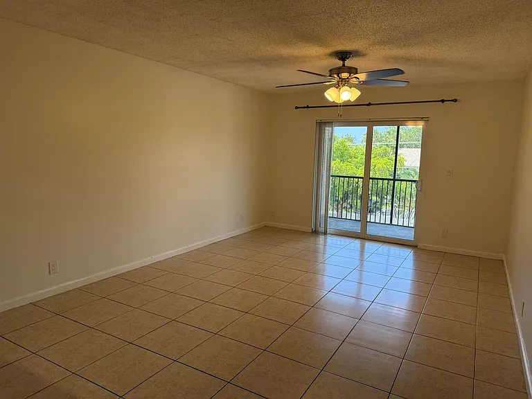 255 S Cypress Rd #339 — Photo 4