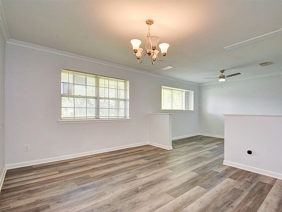 5th image of 7927 Pella Dr