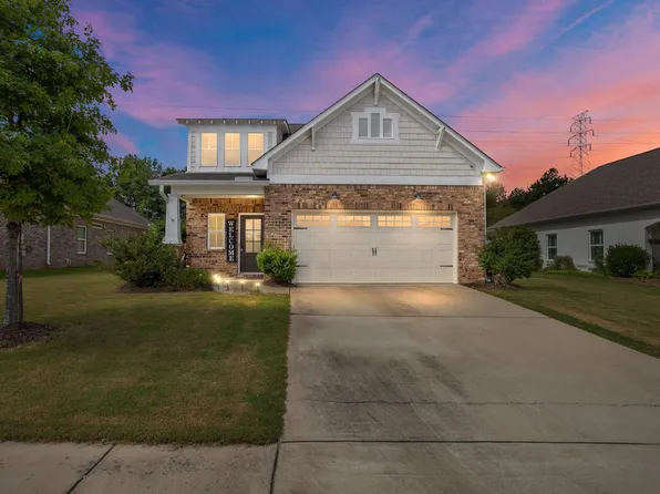 1482 Woodridge Pl, Gardendale, AL 35071