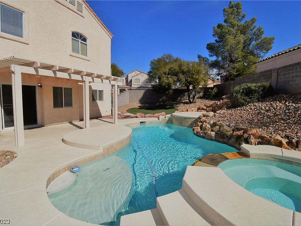 1st image of 3177 Majestic Shadows Ave