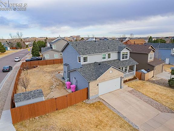 2nd image of 8095 Interlaken Dr