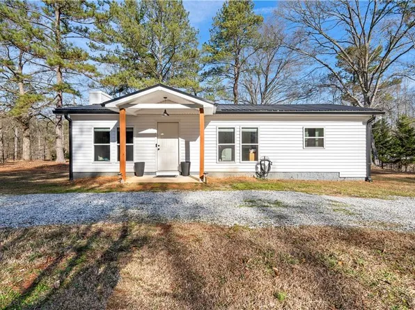 588 Vaughn Rd, Griffin, GA 30223