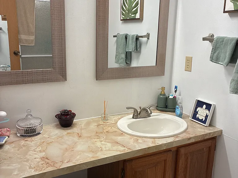 Cottonwood Blvd — Photo 14