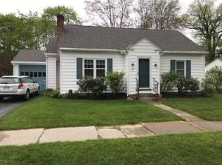 63 Cleveland St, Pittsfield, MA 01201