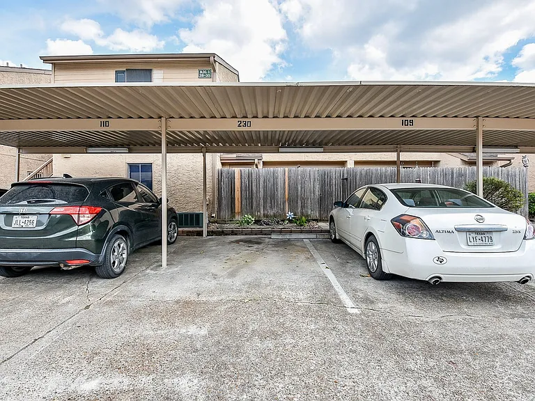 5000 Milwee St #74 — Photo 36