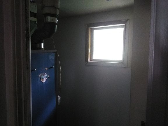 3rd image of 507 W 136th St