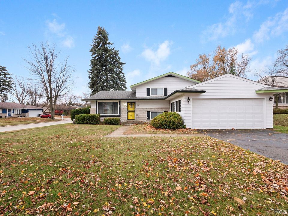 1st image of 2694 Crofthill Dr