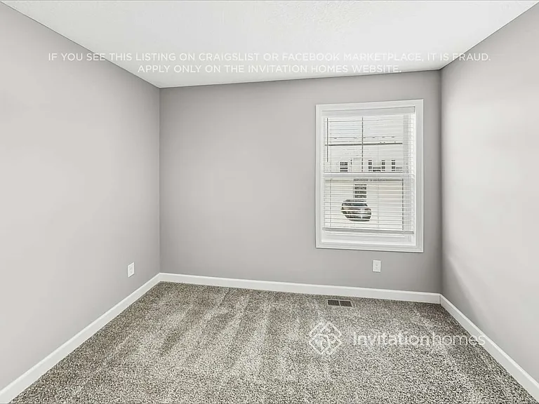 1210 Upper 142nd St E — Photo 5