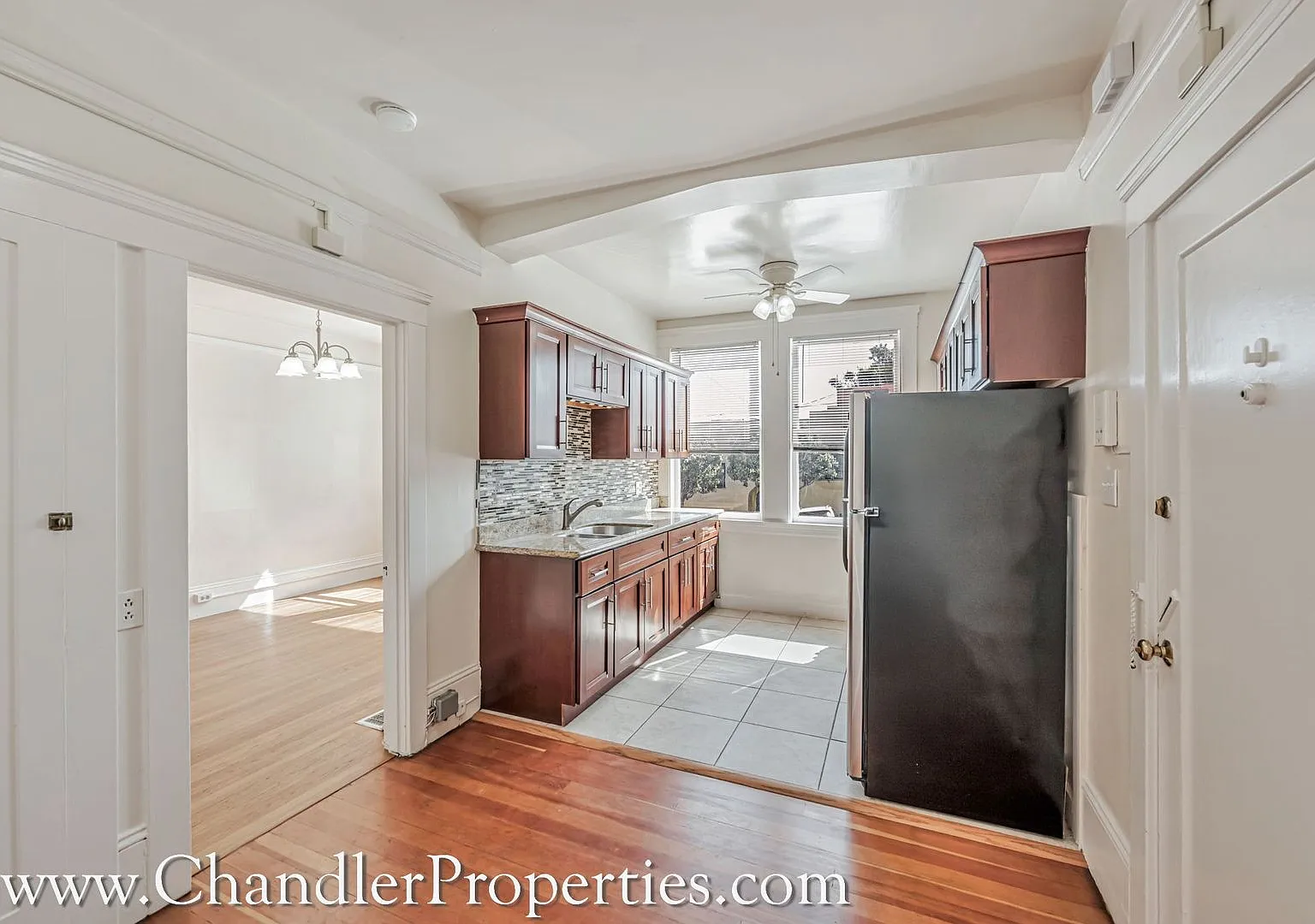 Angeli Arms Apartments — Photo 1