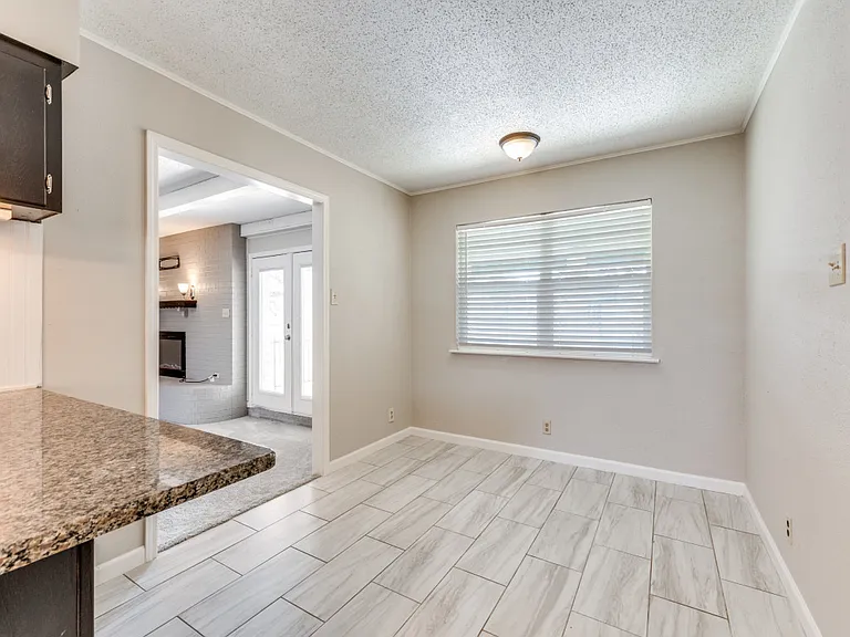 7335 Reed Rd — Photo 22