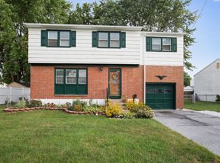 722 W 12th St, New Castle, DE 19720