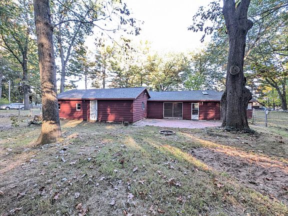 5th image of 9894 Burda St