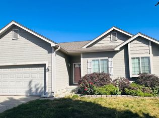 11595 S 207th St, Gretna, NE 68028