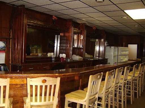 2nd image of 572 Armistice Blvd