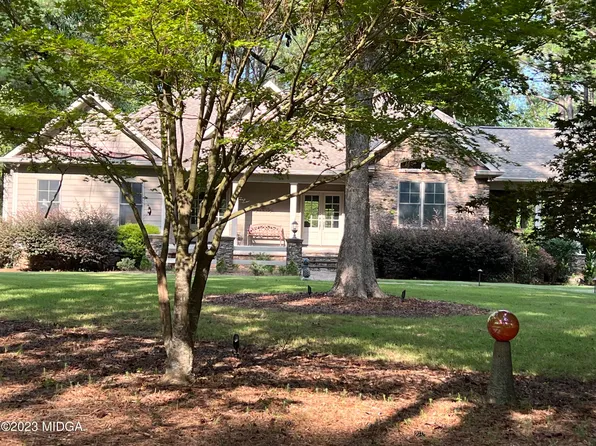 100 Walden Rd, Forsyth, GA 31029
