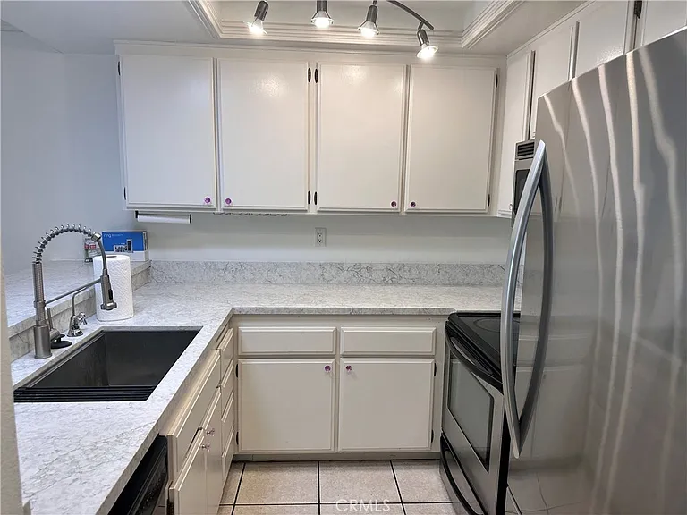 1031 S Palmetto Ave — Photo 11