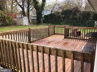 217 Warwick Rd S, Lawnside, NJ 08045