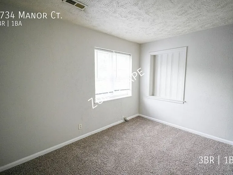 3734 Manor Ct — Photo 10