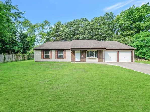 133 Sequoia Drive, Coram, NY 11727