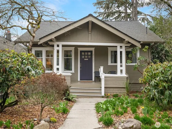 3227 37th Place S, Seattle, WA 98144