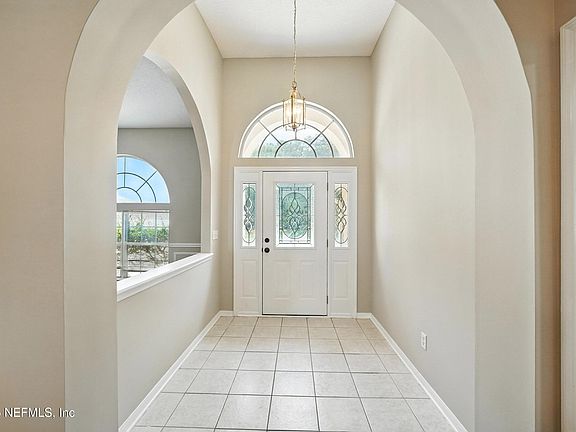 3rd image of 12454 BRIARMEAD Lane