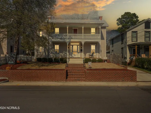 205 E Eden Street, Edenton, NC 27932