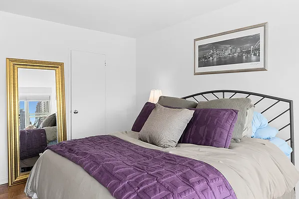 Rented by Brown Harris Stevens | media 5