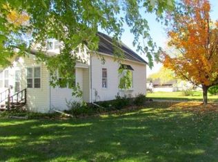 1613 Green Bay Rd, Kaukauna, WI 54130