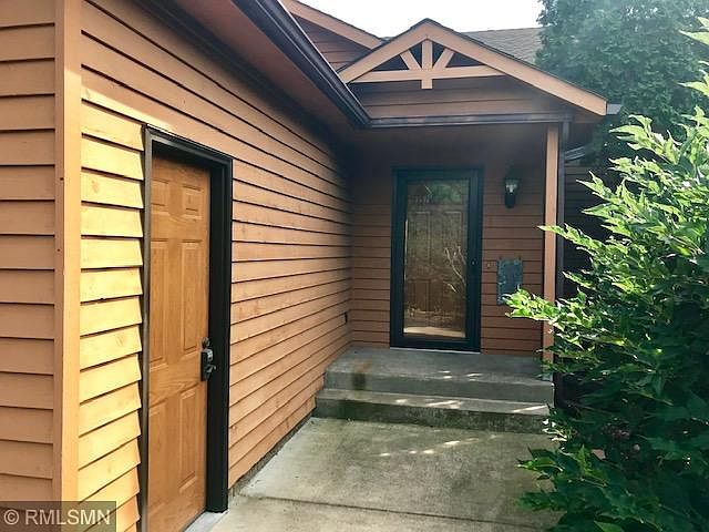 1st image of 655 Quality Ave N