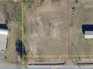 916 Tana St, Sulphur, LA 70663