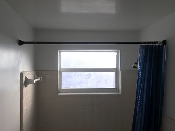 2nd image of 2593 N Oleander Ave