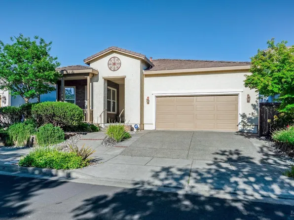 422 Decanter Circle, Windsor, CA 95492