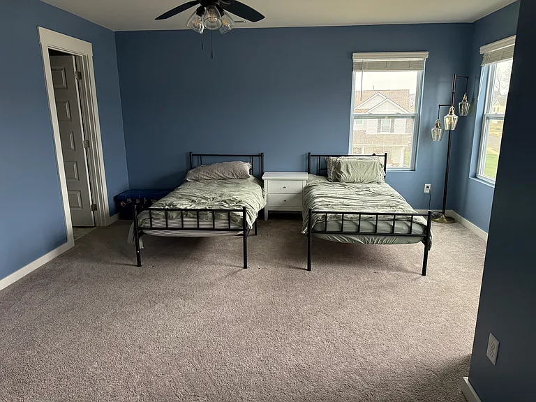 English Oak Dr — Photo 47