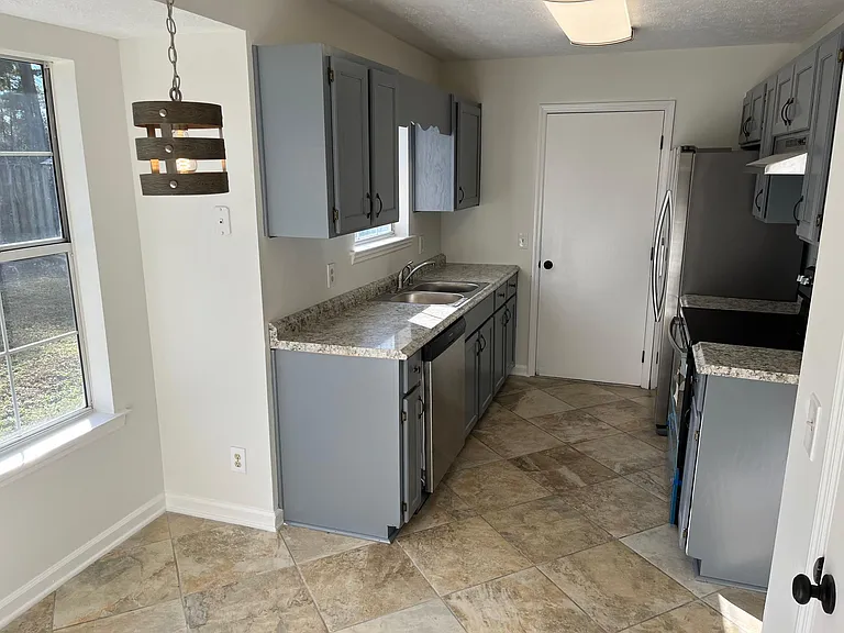 405 Mapmaker Ln — Photo 11