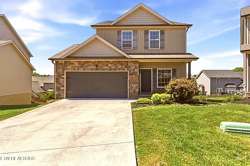 1635 Silver Spur Ln Photo 1